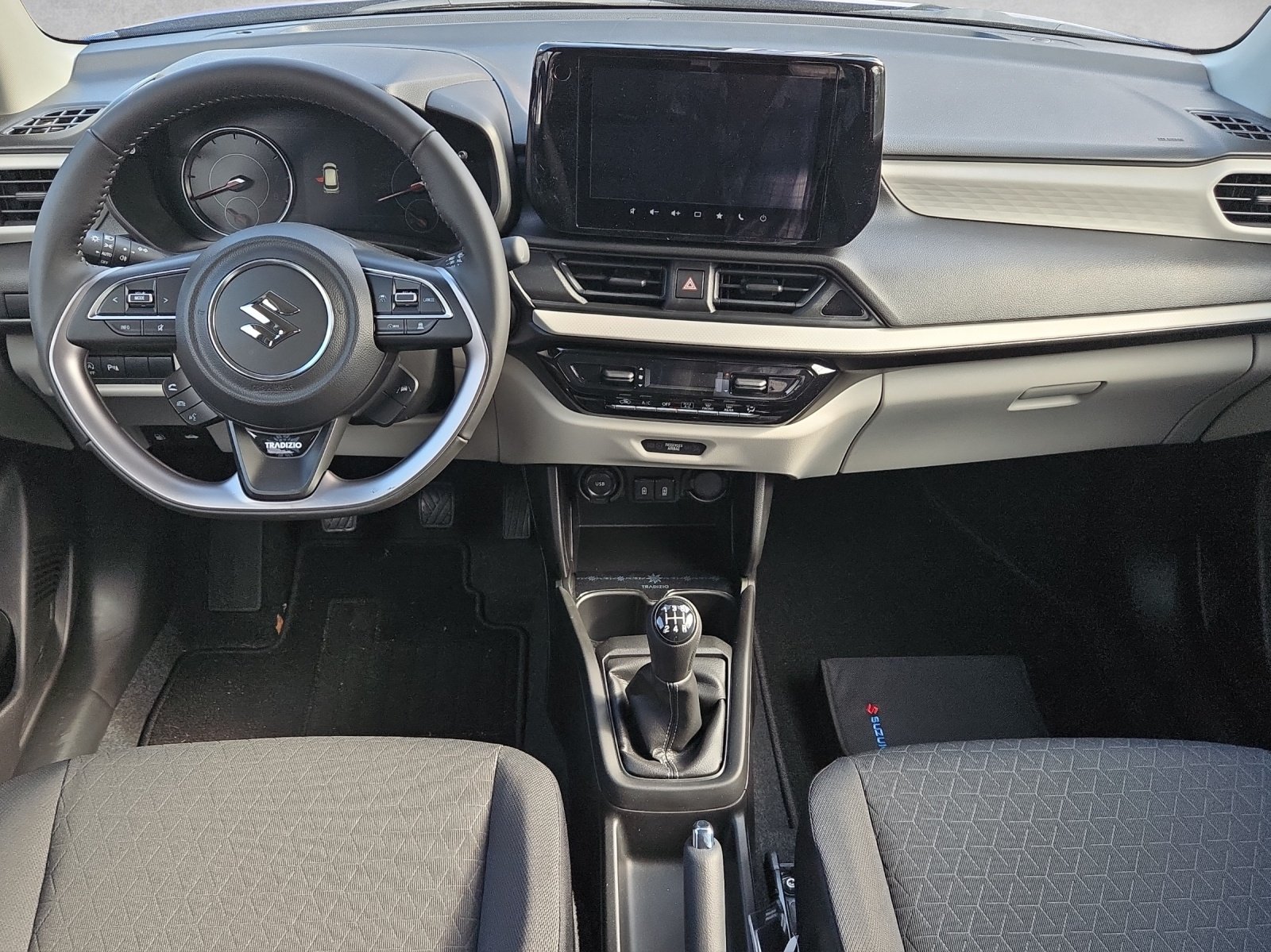 SUZUKI Swift 1.2 Tradizio Hybrid 4x4, Benzin, Neuwagen, Handschaltung - 4