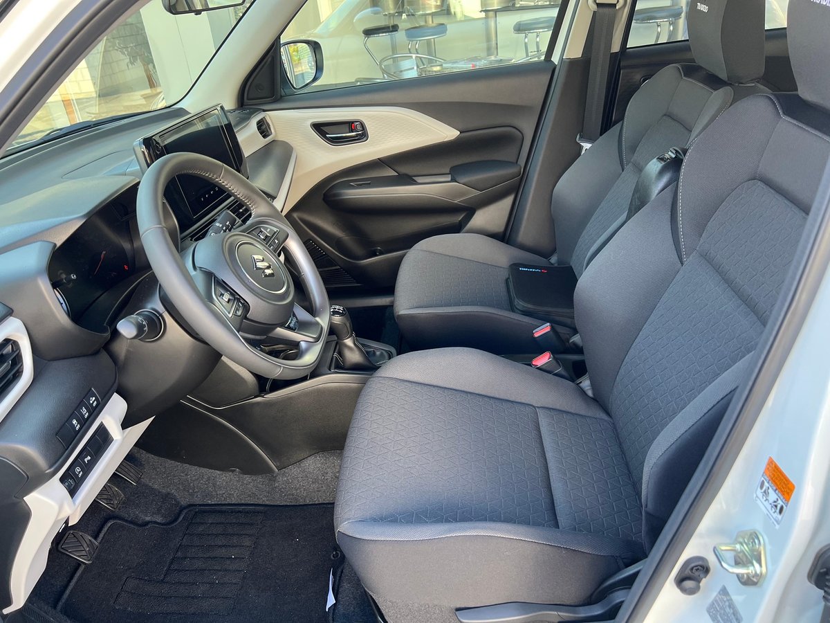 SUZUKI Swift 1.2 Tradizio Hybrid 4x4, Mild-Hybrid Benzin/Elektro, Neuwagen, Handschaltung - 7