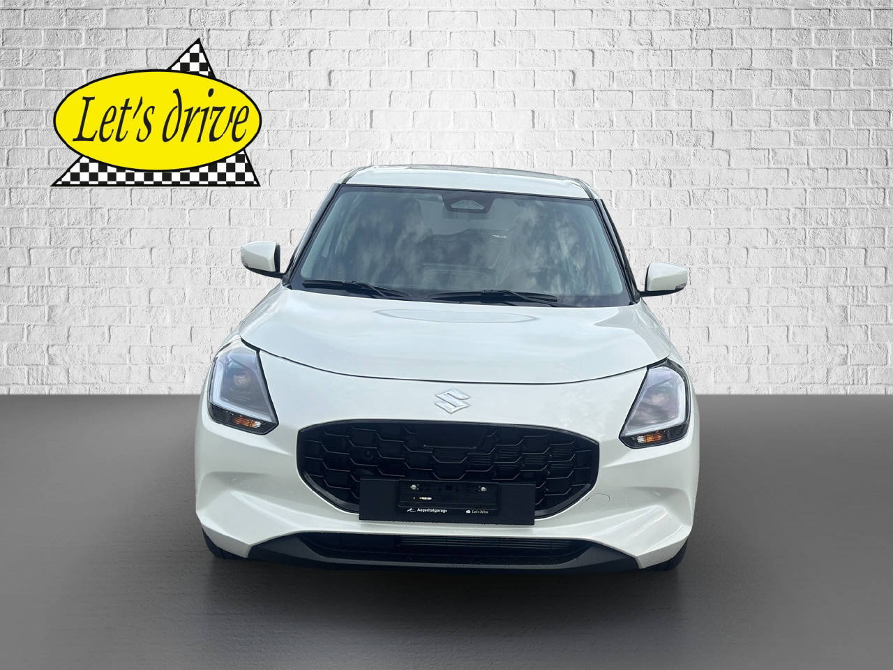 SUZUKI Swift 1.2 Compact Top Hybrid, Mild-Hybrid Petrol/Electric, New car, Automatic - 2