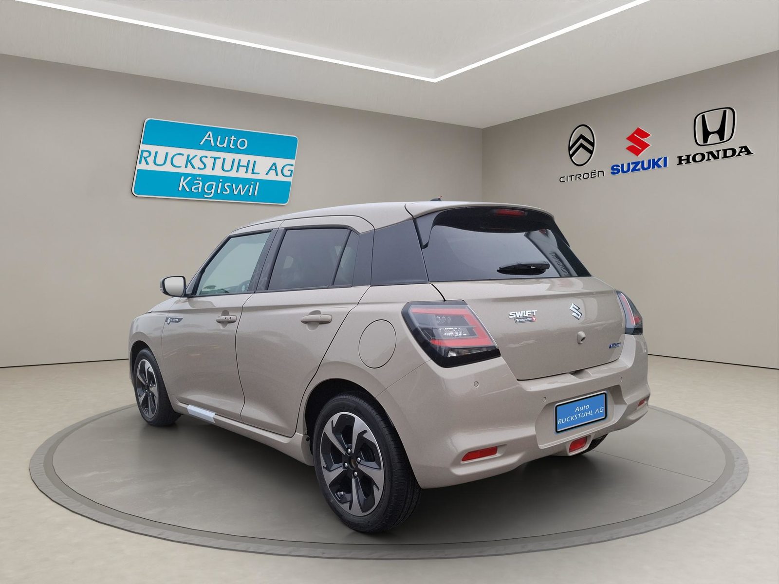 SUZUKI Swift 1.2 Sakura Top Hybrid Automat, Hybride Leggero Benzina/Elettrica, Auto nuove, Automatico - 5