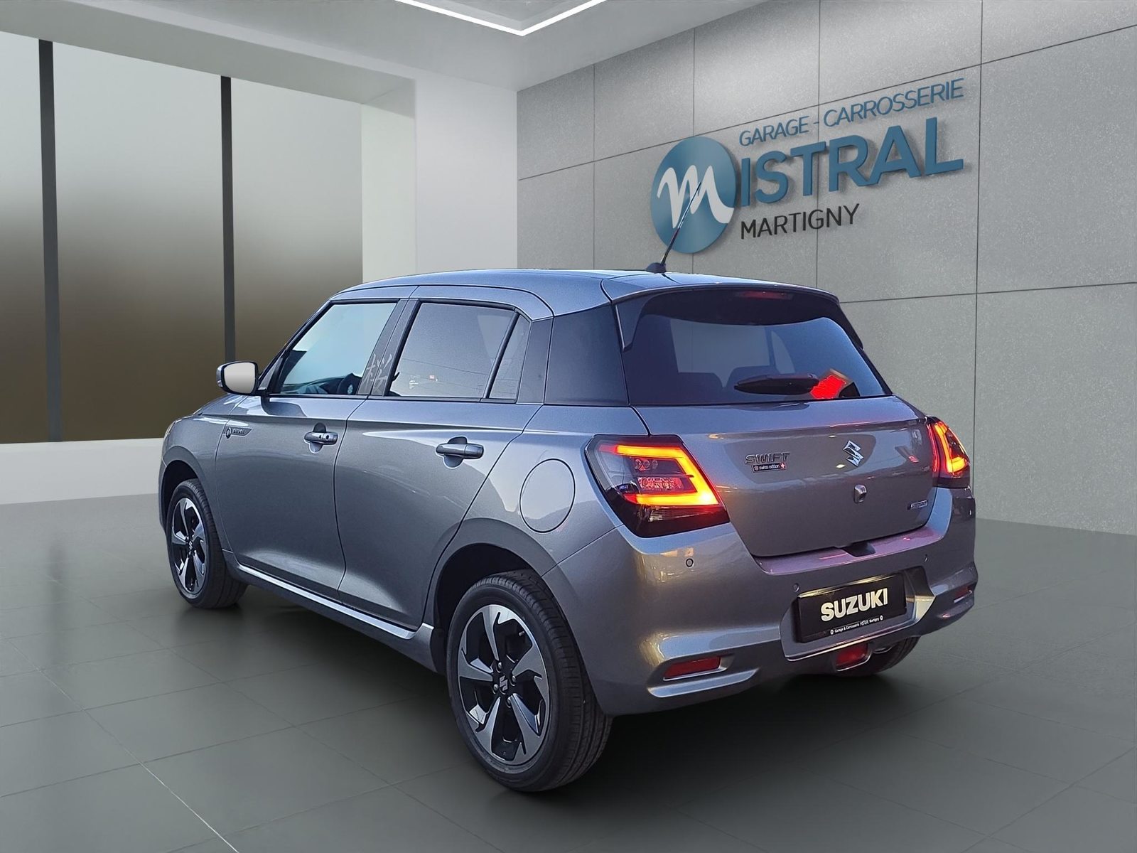 SUZUKI Swift 1.2 Sakura Top Hybrid 4x4, Mild-Hybrid Petrol/Electric, New car, Manual - 3