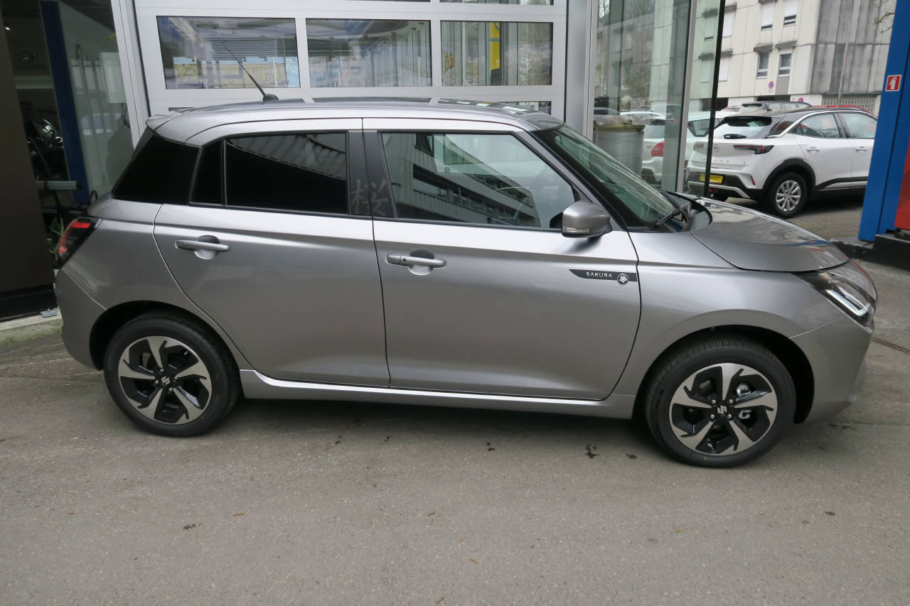 SUZUKI Swift 1.2 Sakura Top Hybrid 4x4, Mild-Hybrid Petrol/Electric, New car, Manual - 2
