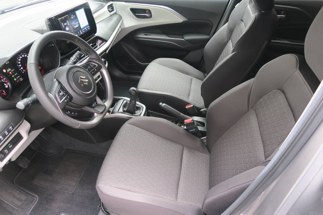 SUZUKI Swift 1.2 Sakura Top Hybrid 4x4, Mild-Hybrid Petrol/Electric, New car, Manual - 4