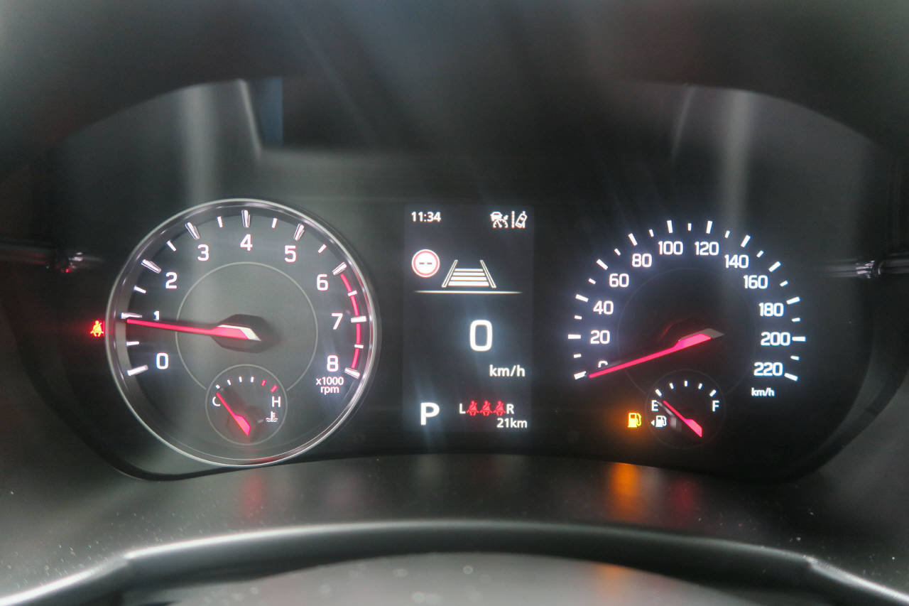SUZUKI Swift 1.2 Sakura Sportline Top Hybrid CVT, Mild-Hybrid Petrol/Electric, New car, Automatic - 7
