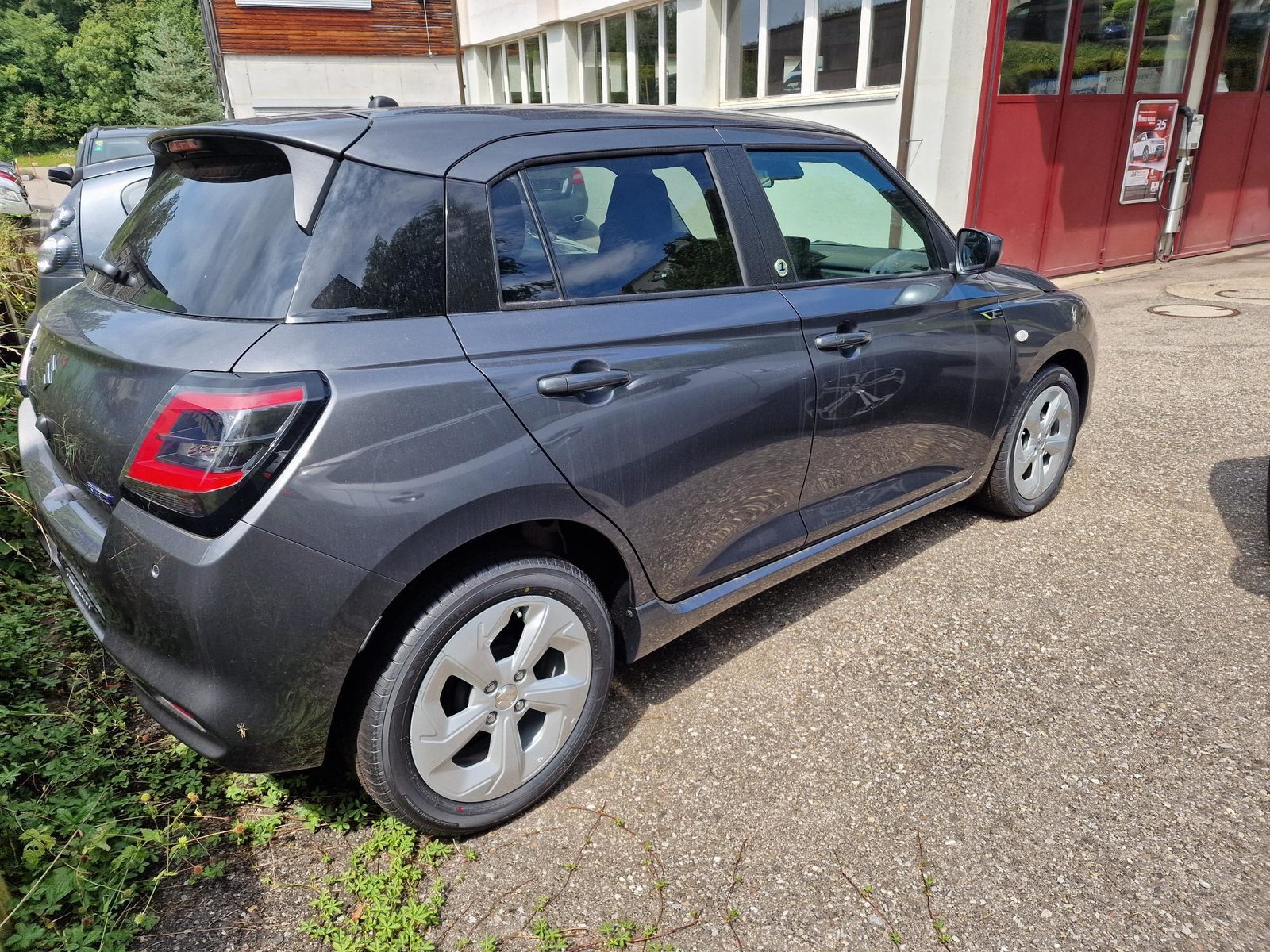 SUZUKI Swift 1.2 1st Edition Top Hybrid MY24, Mild-Hybrid Petrol/Electric, New car, Automatic - 2