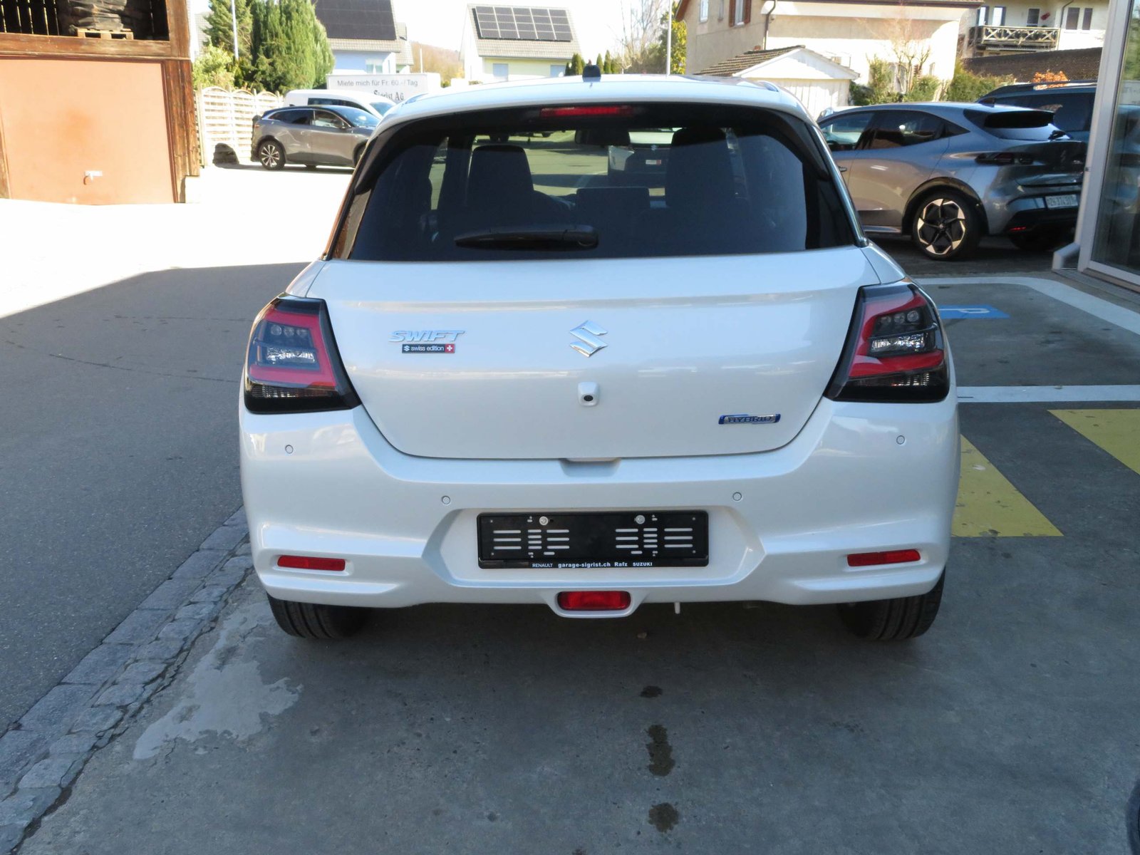SUZUKI Swift 1.2 Sakura Top Hybrid, Hybride Léger Essence/Électricité, Voiture nouvelle, Automatique - 7