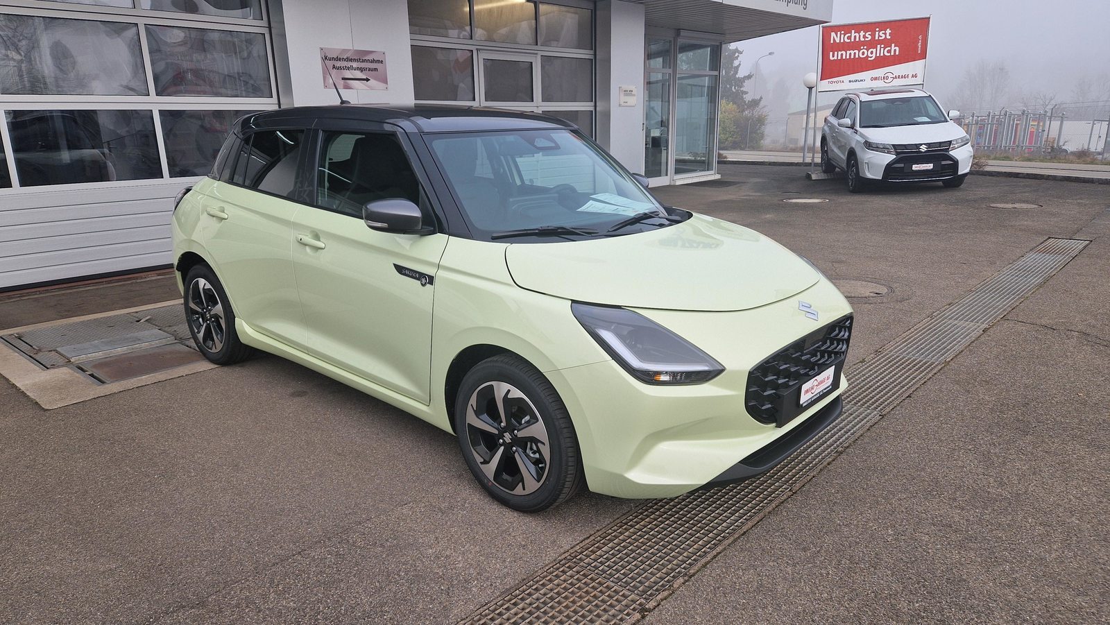SUZUKI Swift 1.2 Sakura Top Hybrid, Hybride Léger Essence/Électricité, Voiture nouvelle, Automatique - 2