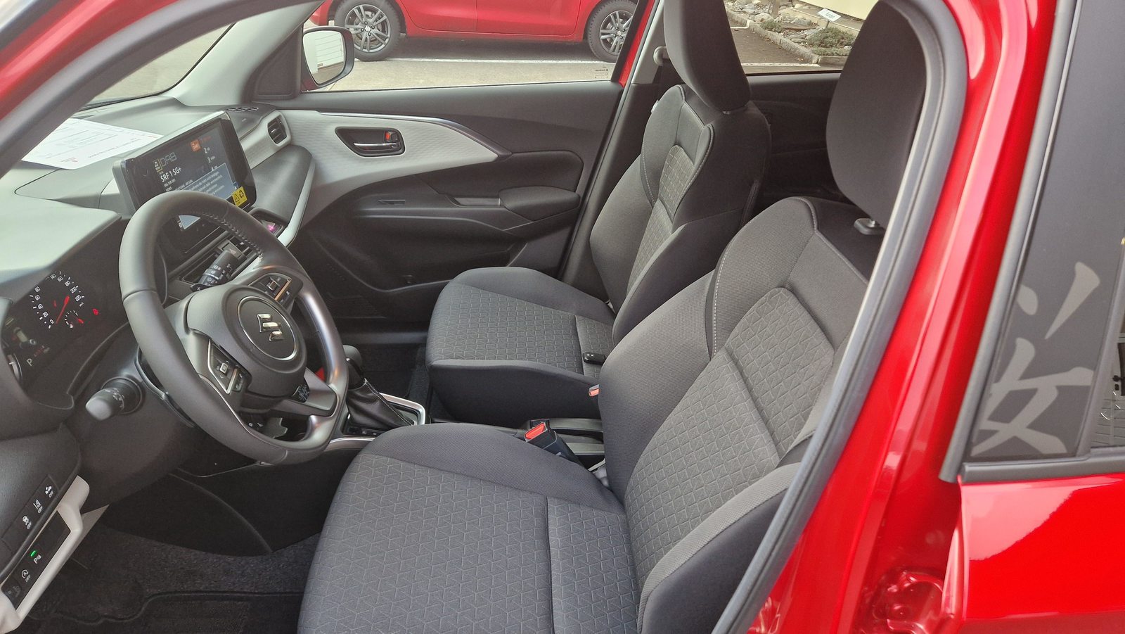 SUZUKI Swift 1.2 Sakura Top Hybrid, Hybride Léger Essence/Électricité, Voiture nouvelle, Automatique - 6