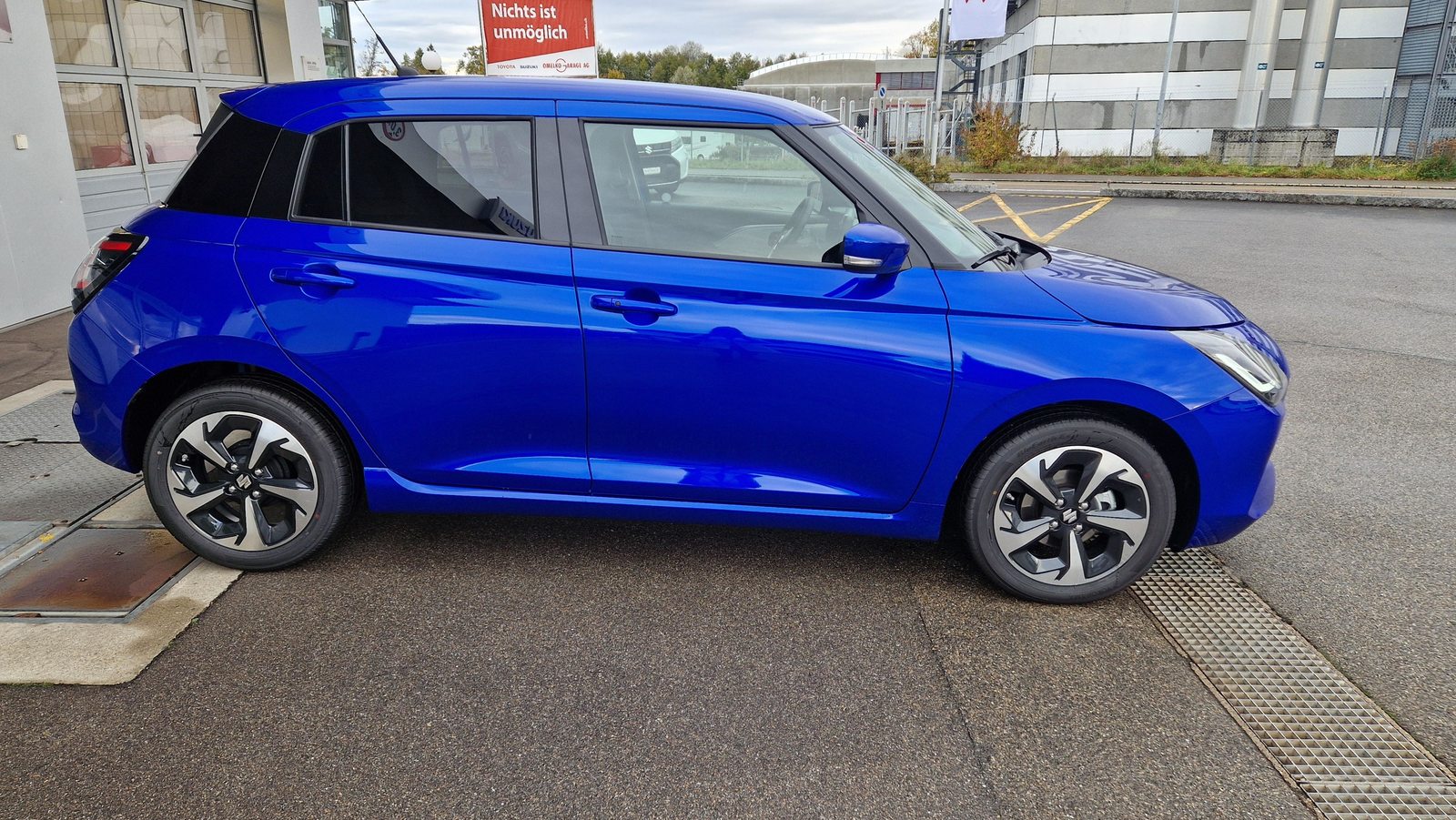 SUZUKI Swift 1.2 Compact Top Hybrid, Mild-Hybrid Benzin/Elektro, Neuwagen, Automatik - 3