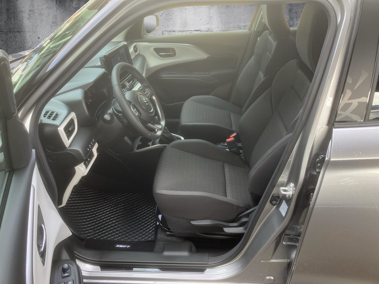SUZUKI Swift 1.2 Sakura Top Hybrid, Hybride Leggero Benzina/Elettrica, Auto nuove, Automatico - 6