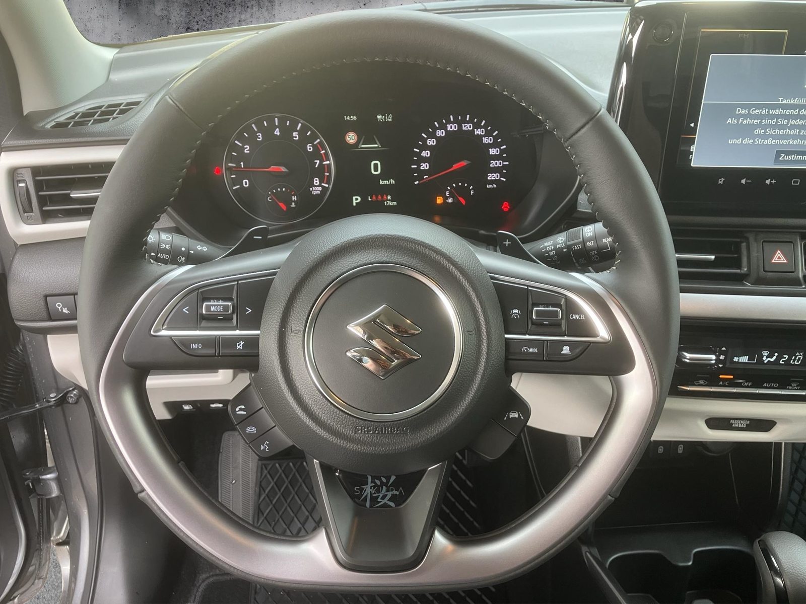 SUZUKI Swift 1.2 Sakura Top Hybrid, Hybride Leggero Benzina/Elettrica, Auto nuove, Automatico - 7