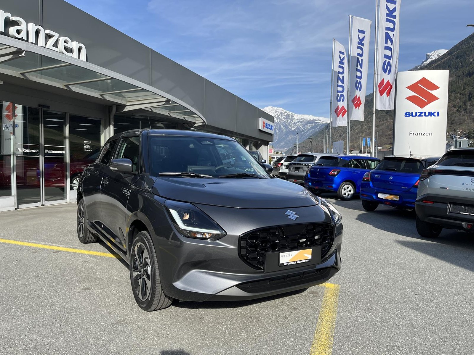 SUZUKI Swift 1.2 Sakura Top Hybrid 4x4, Hybride Leggero Benzina/Elettrica, Auto nuove, Manuale - 2