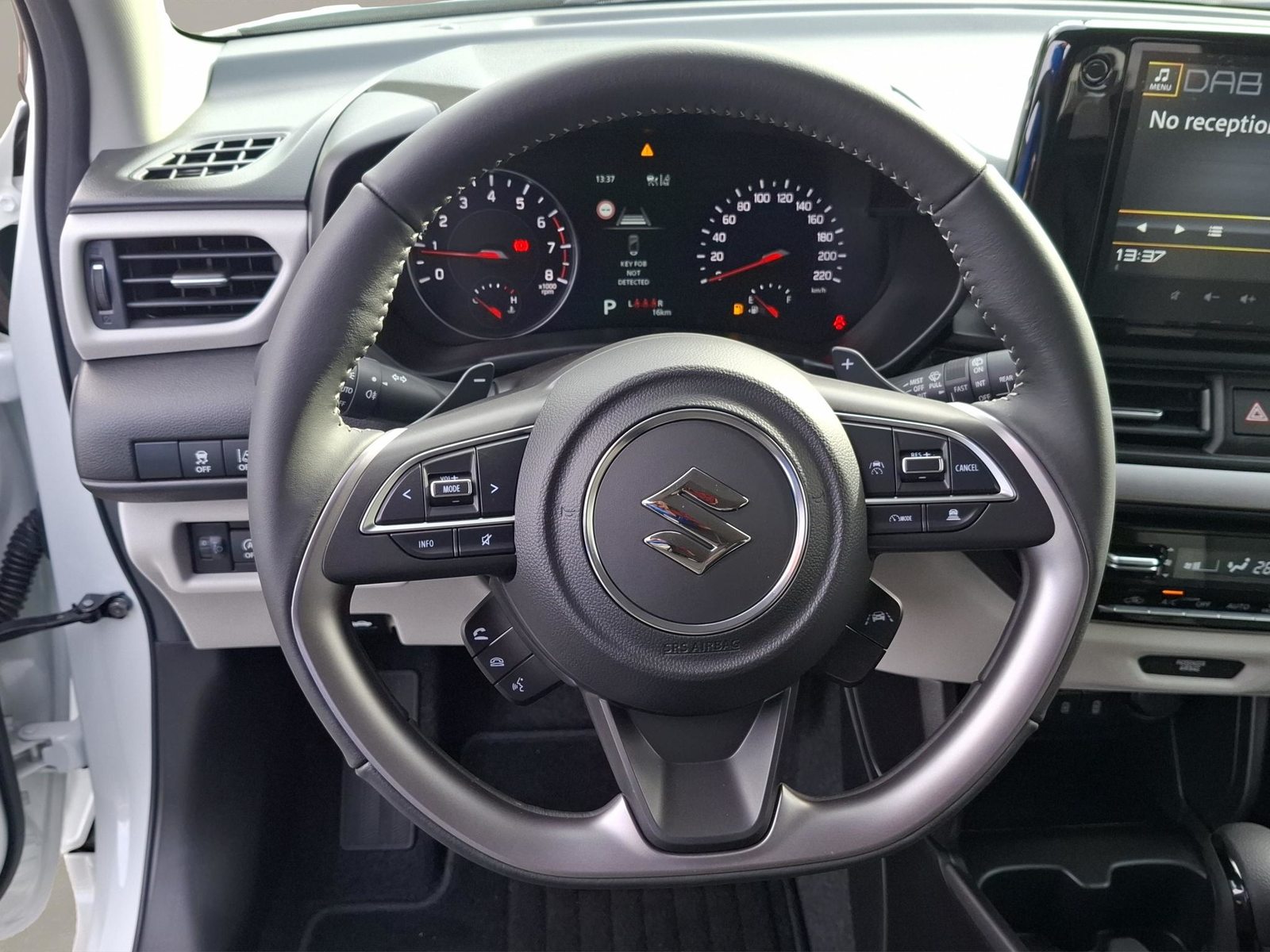 SUZUKI Swift 1.2 Compact Top Hybrid, Mild-Hybrid Benzin/Elektro, Neuwagen, Automatik - 7
