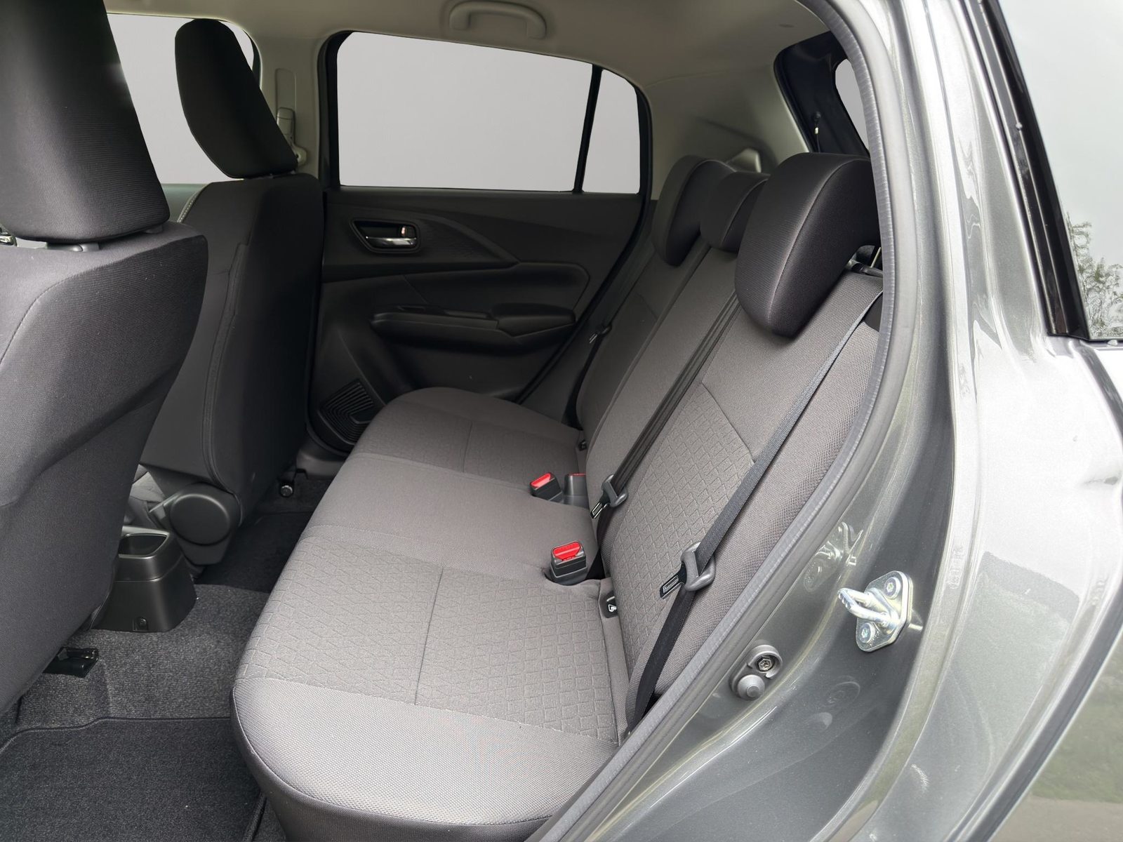 SUZUKI Swift 1.2 Sakura Top Hybrid 4x4, Mild-Hybrid Benzin/Elektro, Neuwagen, Handschaltung - 7