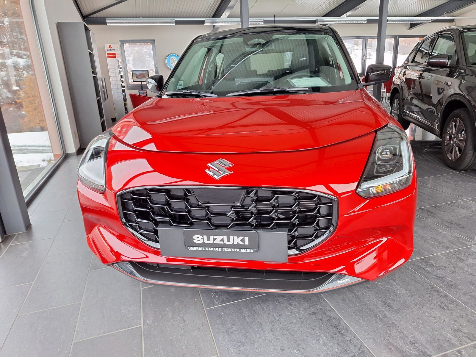 SUZUKI Swift 1.2 Tradizio Hybrid 4x4, Hybride Léger Essence/Électricité, Voiture nouvelle, Manuelle - 2