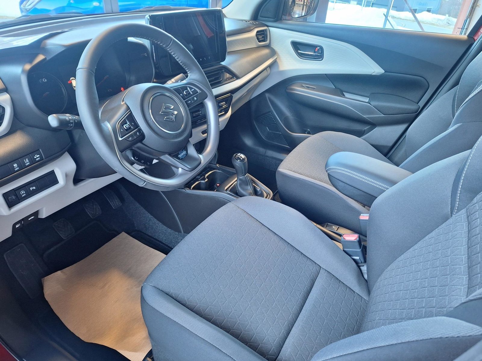 SUZUKI Swift 1.2 Tradizio Hybrid 4x4, Hybride Léger Essence/Électricité, Voiture nouvelle, Manuelle - 5