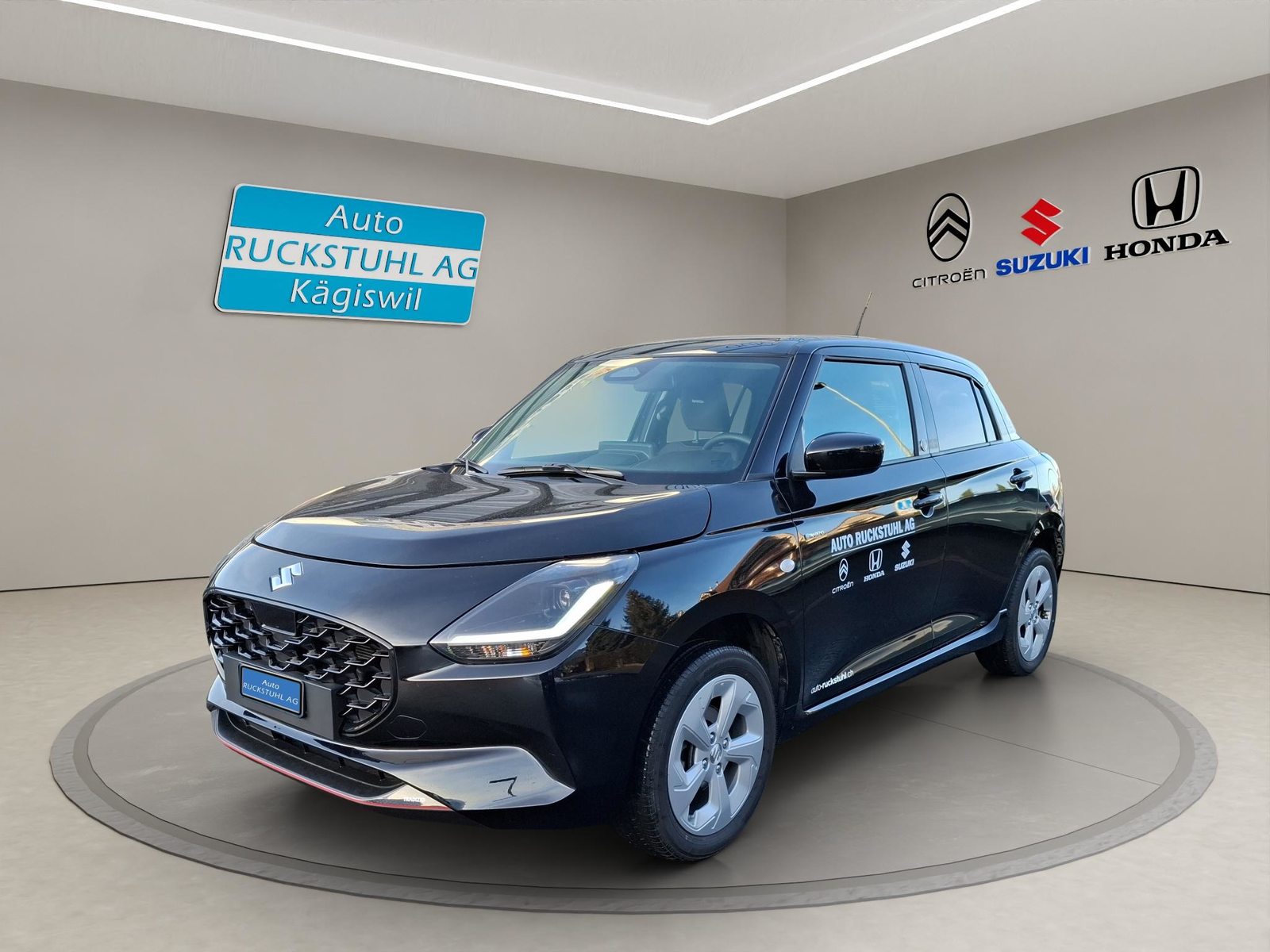 SUZUKI Swift 1.2 Tradizio Hybrid 4x4