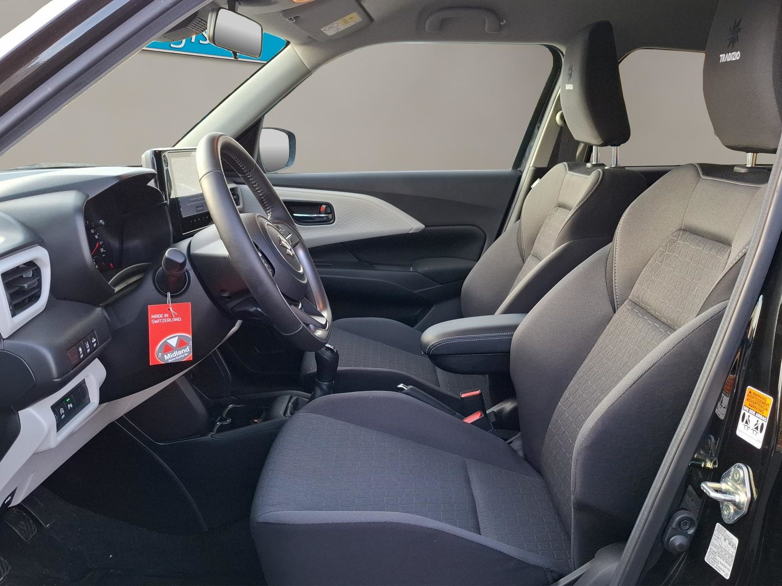 SUZUKI Swift 1.2 Tradizio Hybrid 4x4, Hybride Léger Essence/Électricité, Voiture nouvelle, Manuelle - 6