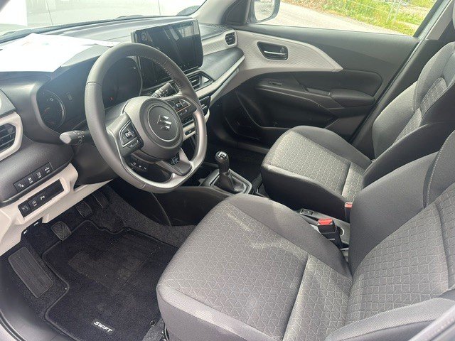 SUZUKI Swift 1.2 Sakura Hybrid 4x4, Hybride Léger Essence/Électricité, Voiture nouvelle, Manuelle - 5