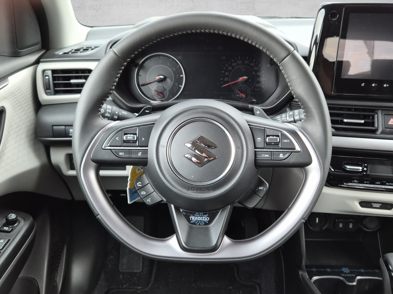 SUZUKI Swift 1.2 Sakura Hybrid 4x4, Petrol, New car, Manual - 6