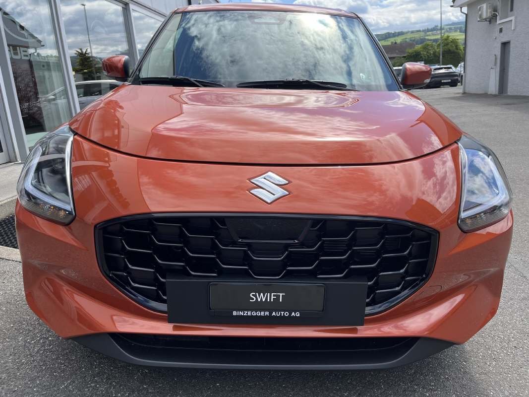 SUZUKI Swift 1.2 Sakura Top Hybrid