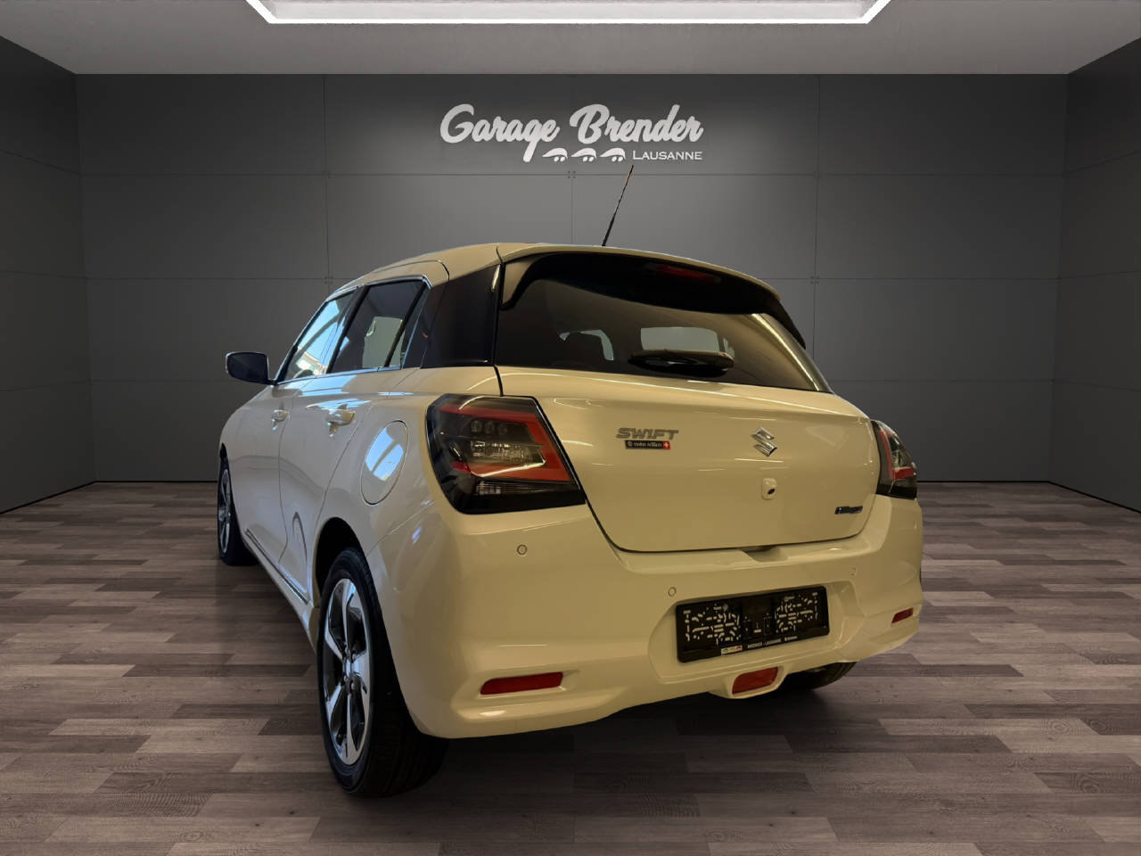 SUZUKI Swift 1.2 Compact Top Hybrid, Mild-Hybrid Petrol/Electric, New car, Automatic - 6