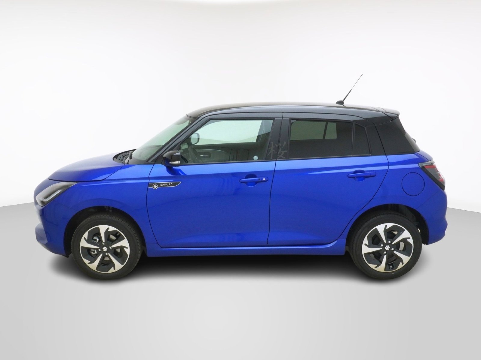 SUZUKI Swift 1.2 Sakura Top Hybrid, Mild-Hybrid Benzin/Elektro, Neuwagen, Automatik - 2