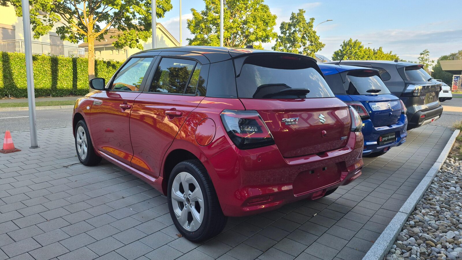 SUZUKI Swift 1.2 Sakura Hybrid 4x4, Mild-Hybrid Benzin/Elektro, Neuwagen, Handschaltung - 3
