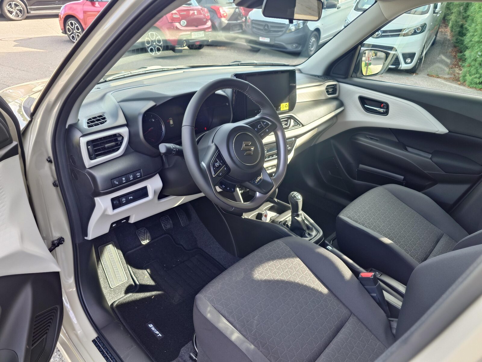 SUZUKI Swift 1.2 Piz Sulai Hybrid 4x4, Mild-Hybrid Petrol/Electric, New car, Manual - 6