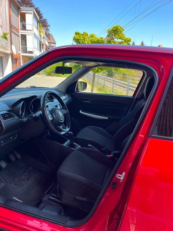 SUZUKI SWIFT 1.2 Compact+ 4x4, Essence, Occasion / Utilisé, Manuelle - 7