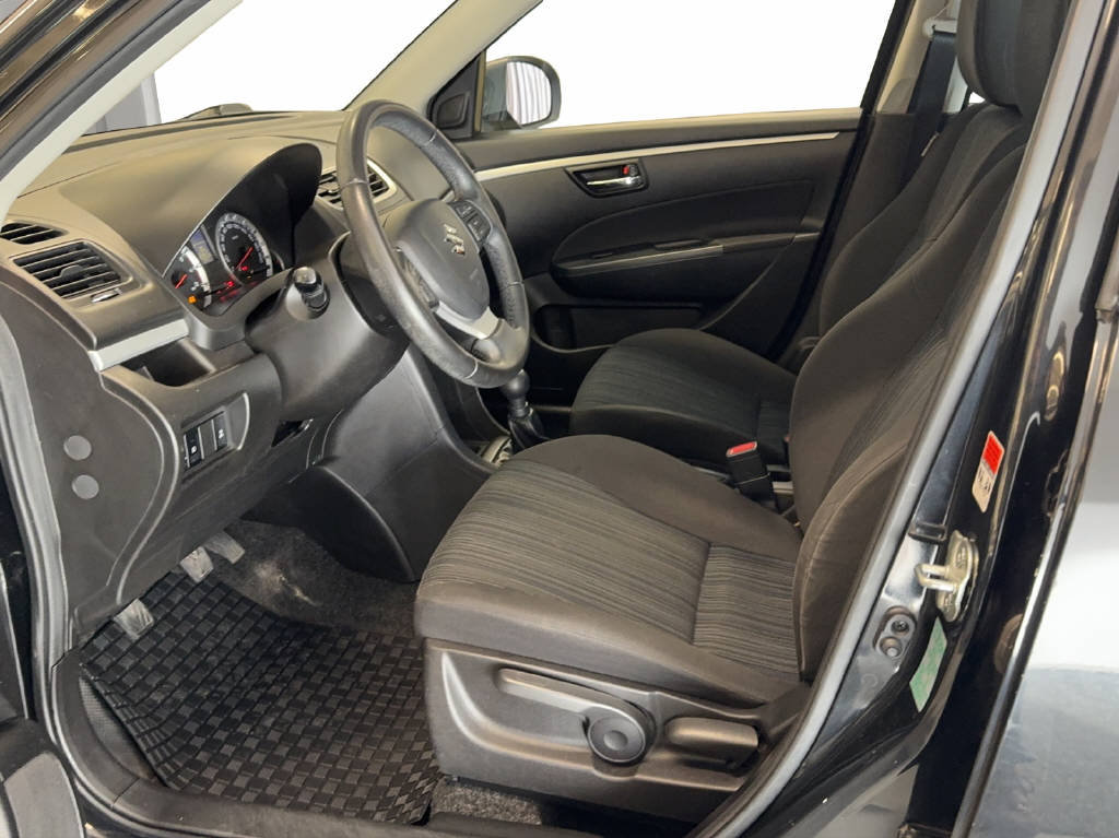 SUZUKI Swift 1.2 Compact Top 4x4, Petrol, Second hand / Used, Manual - 4
