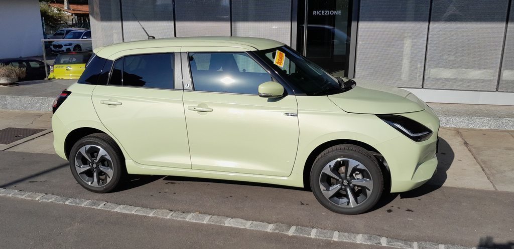 SUZUKI Swift 1.2 1st Edition Top Hybrid 4x4, Hybride Léger Essence/Électricité, Occasion / Utilisé, Manuelle - 5