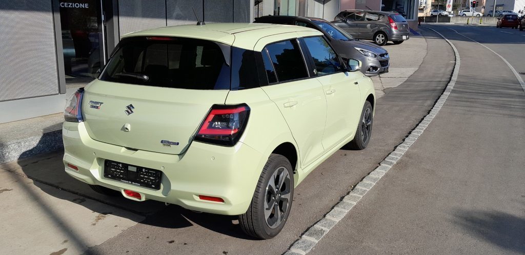 SUZUKI Swift 1.2 1st Edition Top Hybrid 4x4, Hybride Léger Essence/Électricité, Occasion / Utilisé, Manuelle - 6