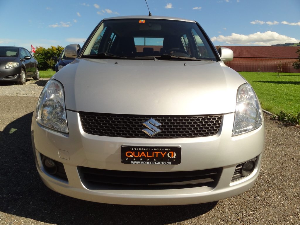 SUZUKI Swift 1.3 GL Top