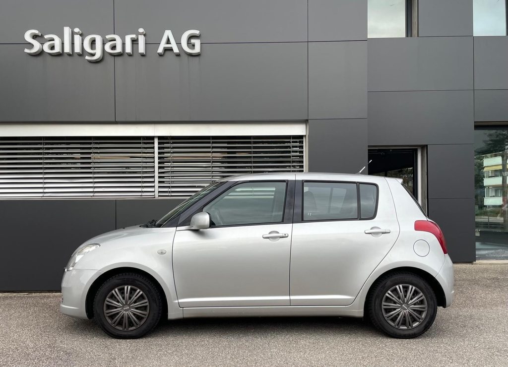 SUZUKI Swift 1.3 GL