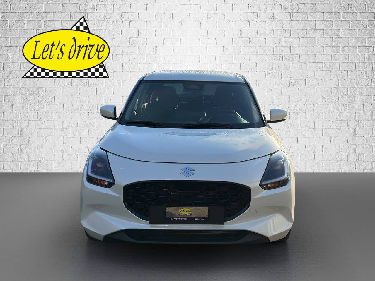SUZUKI Swift 1.2 Compact Top Hybrid, Hybride Léger Essence/Électricité, Occasion / Utilisé, Automatique - 2