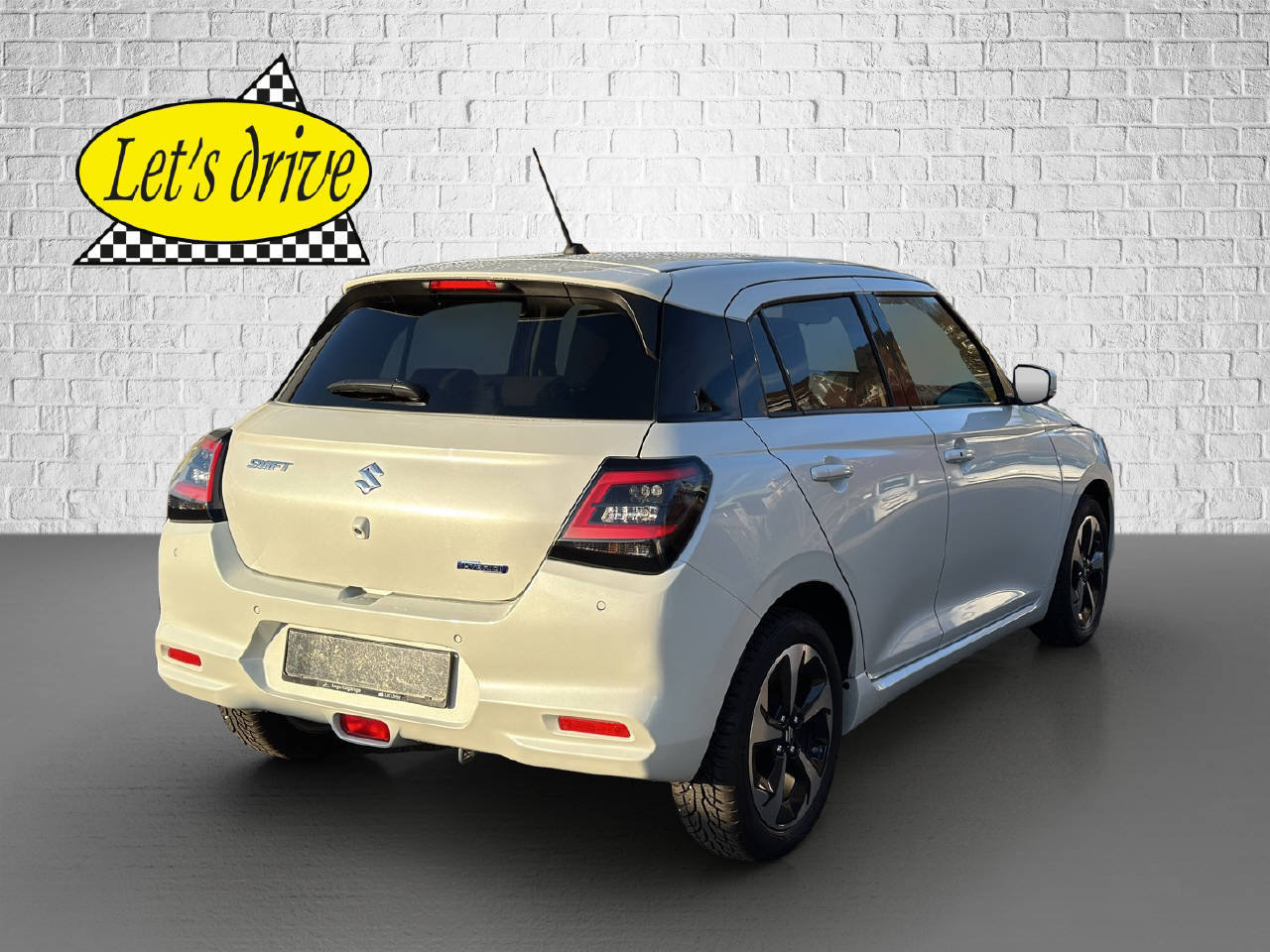 SUZUKI Swift 1.2 Compact Top Hybrid, Hybride Léger Essence/Électricité, Occasion / Utilisé, Automatique - 6