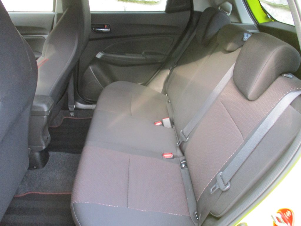 SUZUKI Swift 1.4 T Sport Compact Top, Benzin, Occasion / Gebraucht, Handschaltung - 6