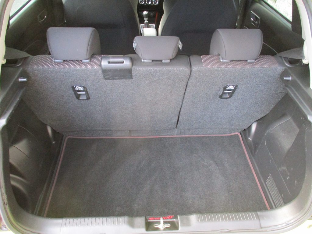 SUZUKI Swift 1.4 T Sport Compact Top, Benzin, Occasion / Gebraucht, Handschaltung - 7