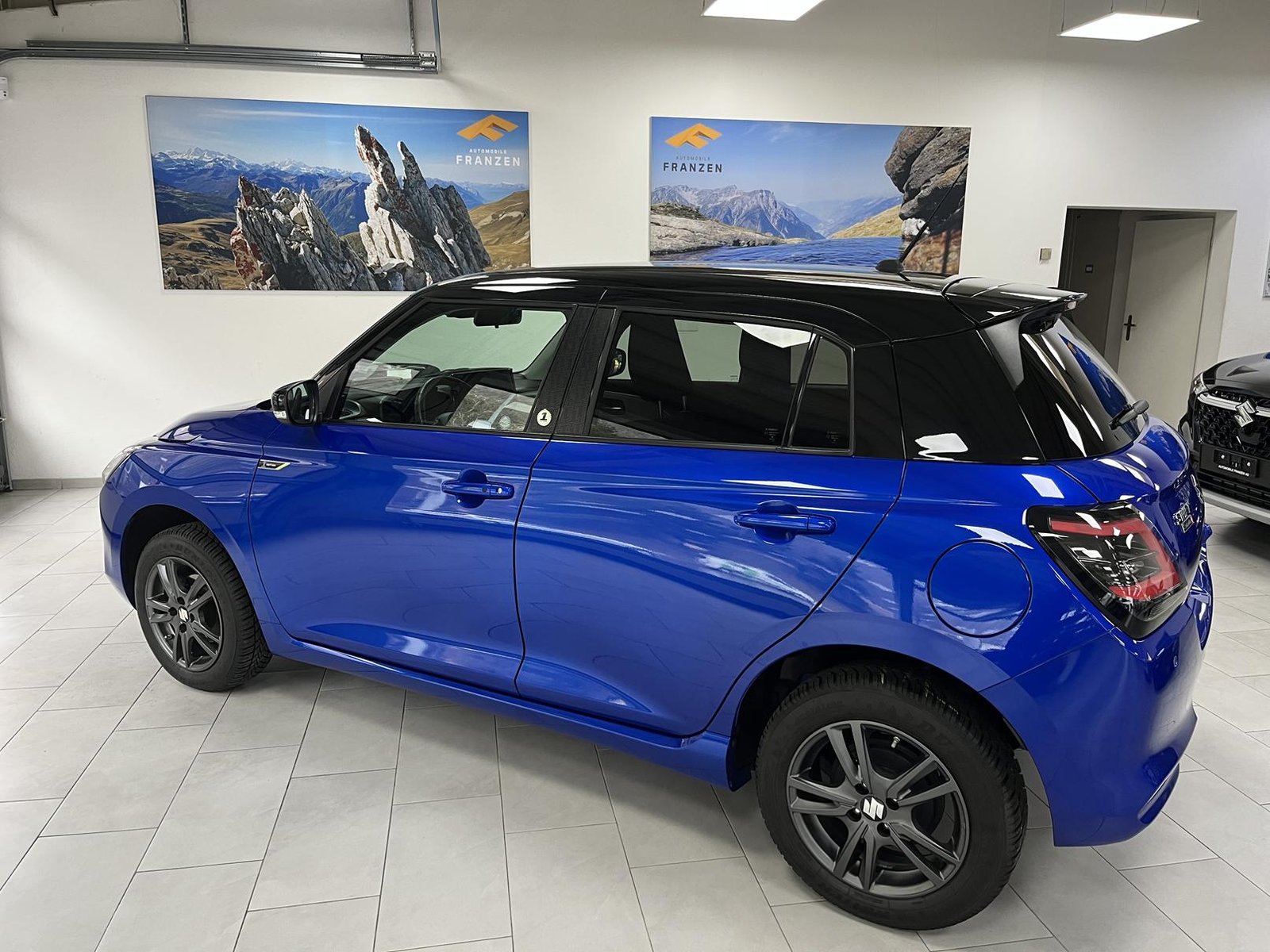 SUZUKI Swift 1.2 1st Edition Top Hybrid 4x4, Hybride Léger Essence/Électricité, Occasion / Utilisé, Manuelle - 5