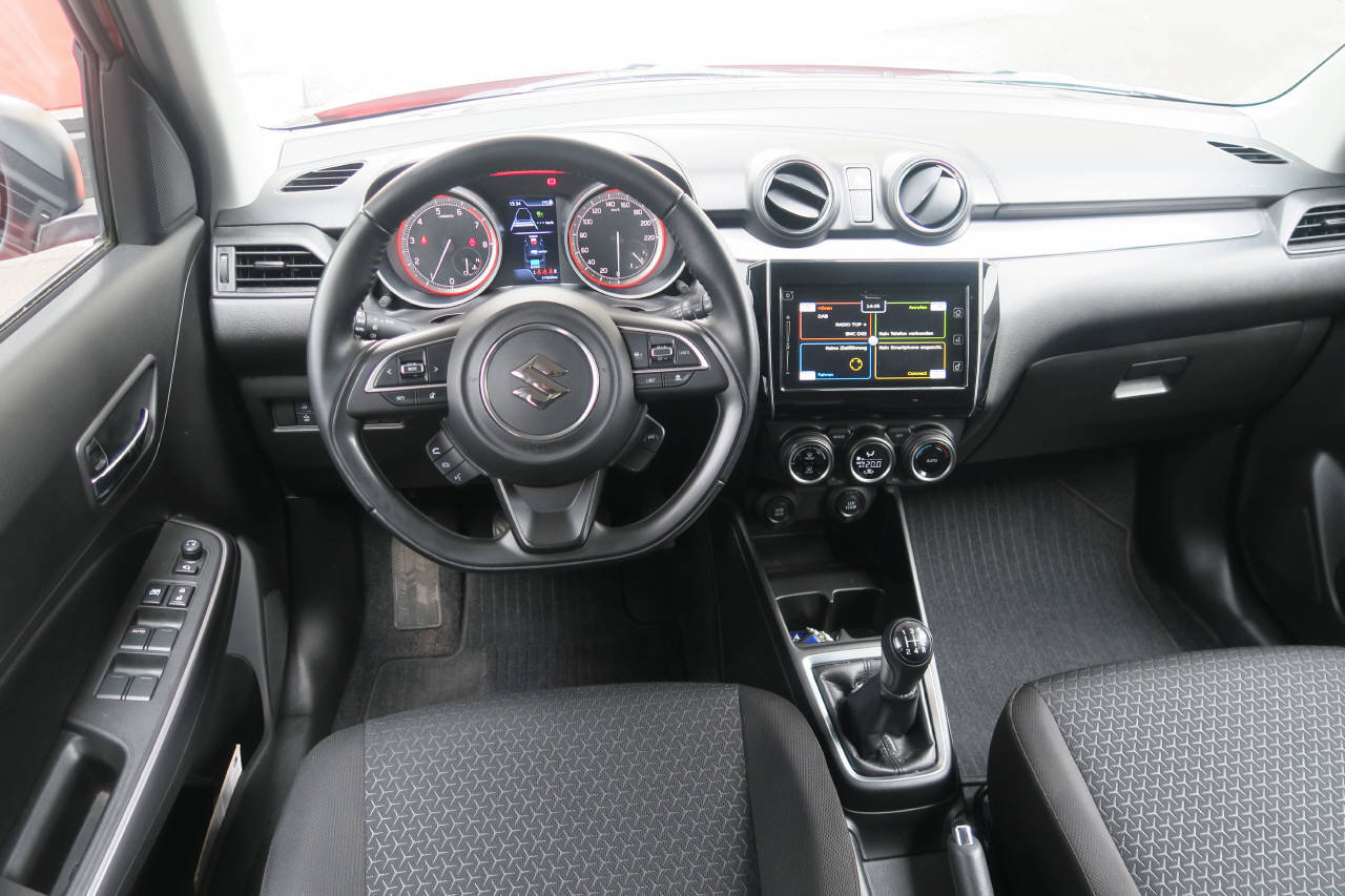 SUZUKI Swift 1.2 Compact Top Hybrid 4x4, Mild-Hybrid Petrol/Electric, Second hand / Used, Manual - 5