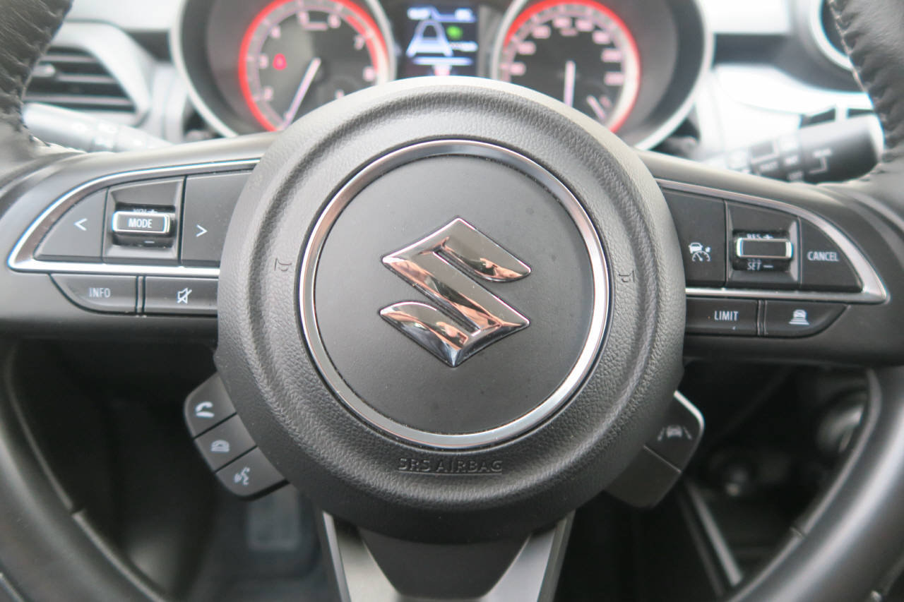 SUZUKI Swift 1.2 Compact Top Hybrid 4x4, Hybride Léger Essence/Électricité, Occasion / Utilisé, Manuelle - 6