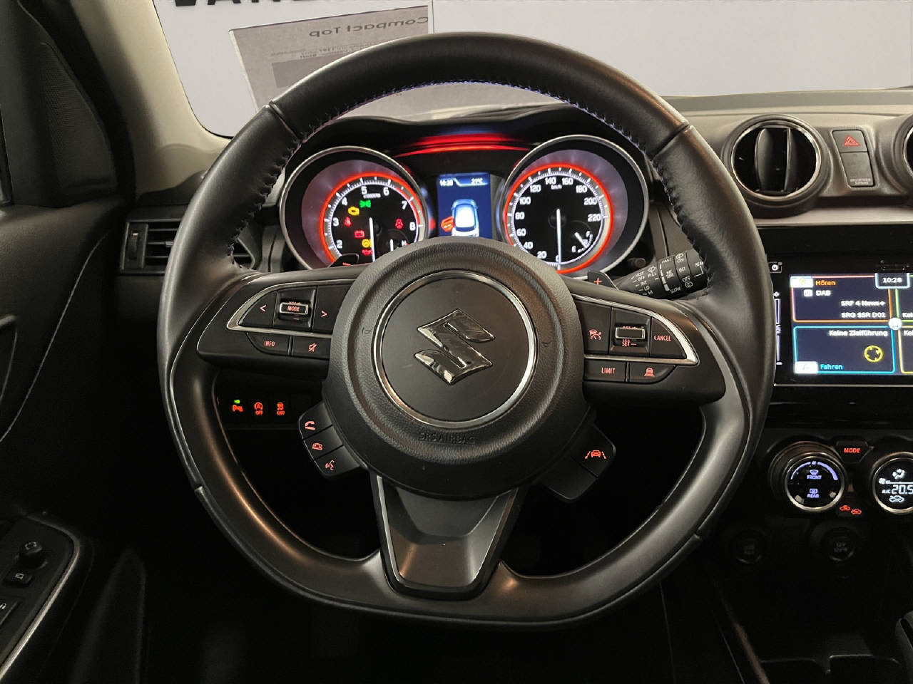 SUZUKI Swift 1.2 Compact Top Hybrid, Mild-Hybrid Benzin/Elektro, Occasion / Gebraucht, Automatik - 7