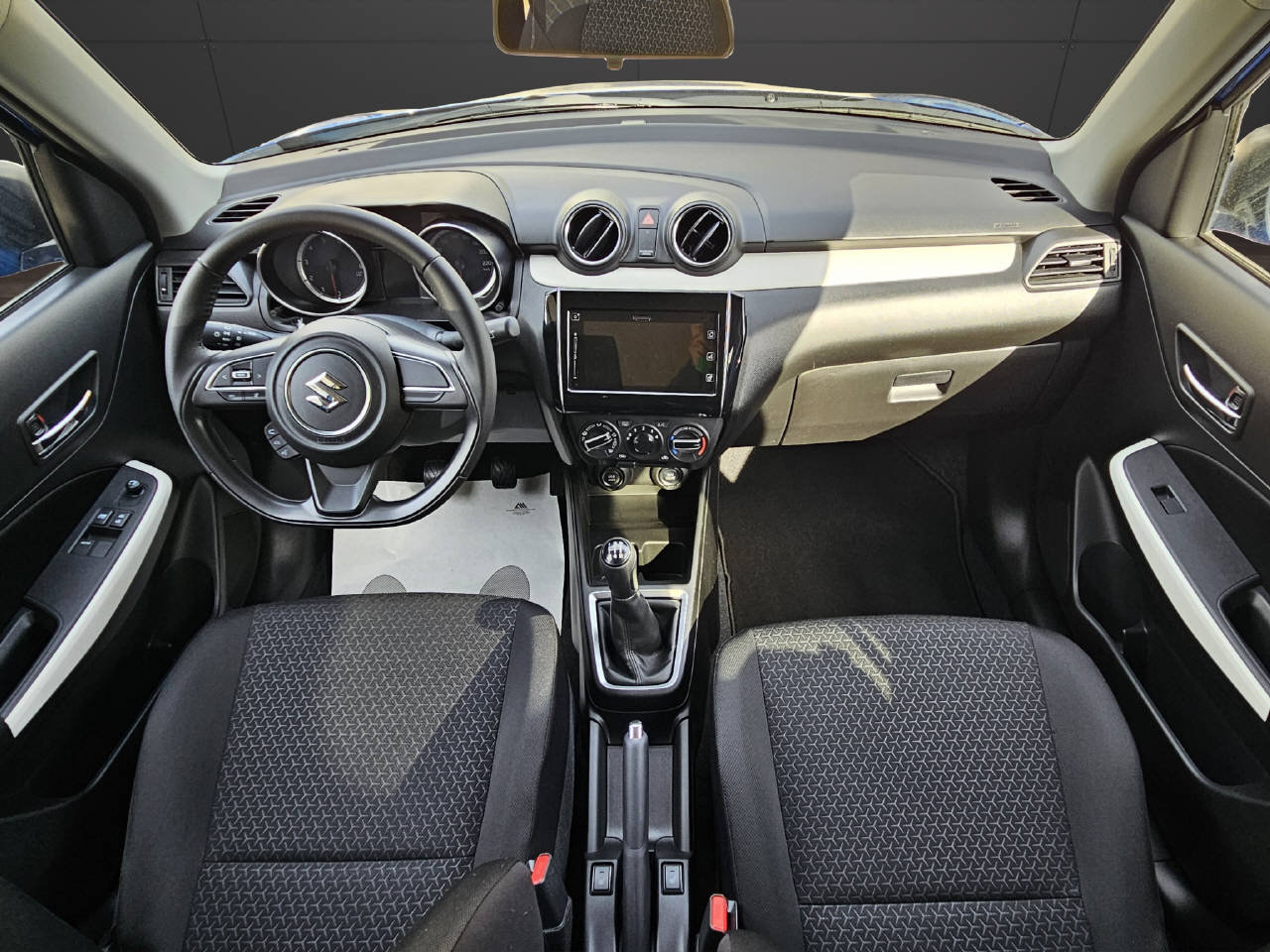 SUZUKI Swift 1.2 Compact+ 4x4, Essence, Occasion / Utilisé, Manuelle - 5