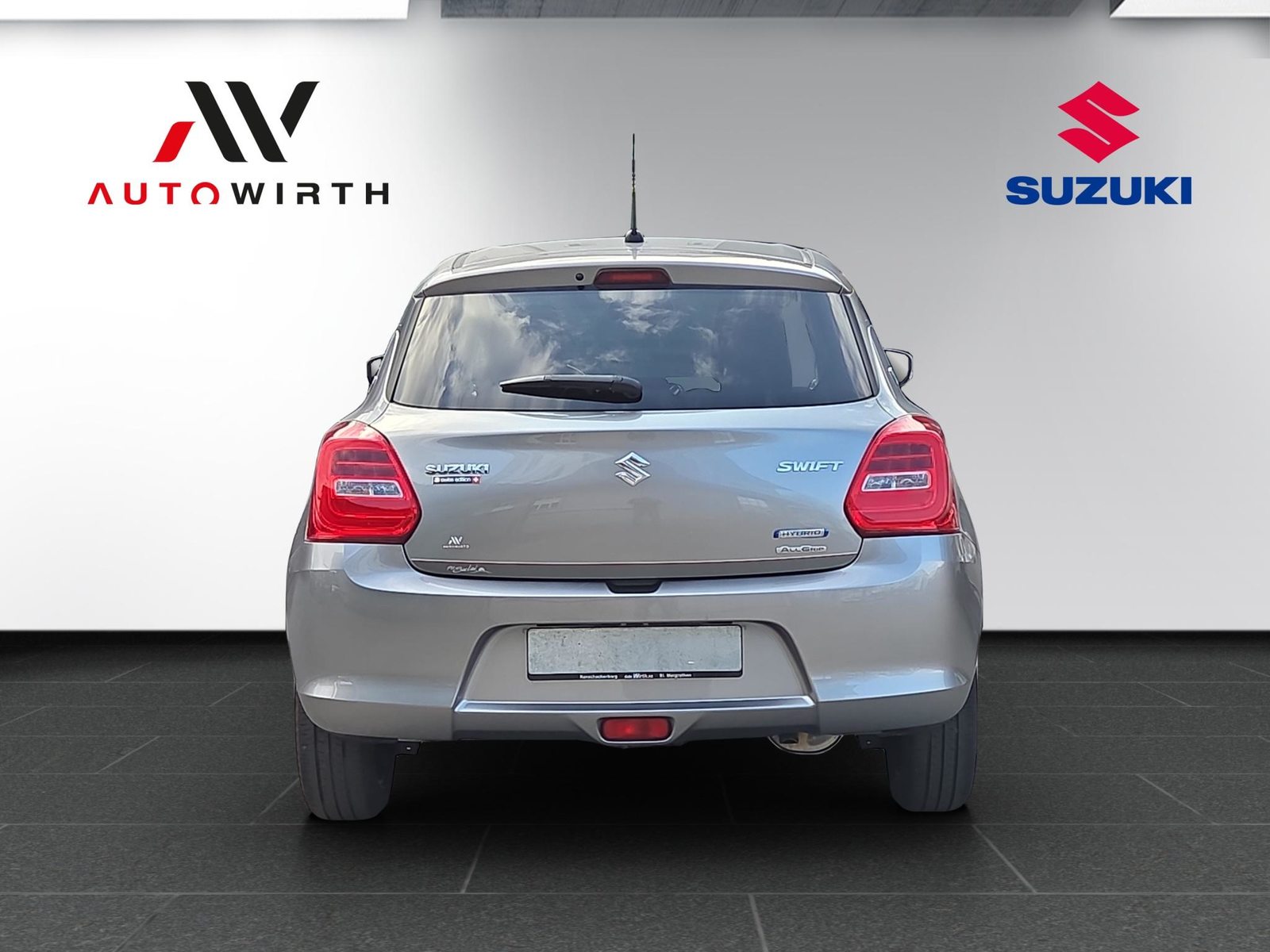 SUZUKI Swift 1.2 Piz Sulai Top Hybrid 4x4, Mild-Hybrid Petrol/Electric, Second hand / Used, Manual - 6