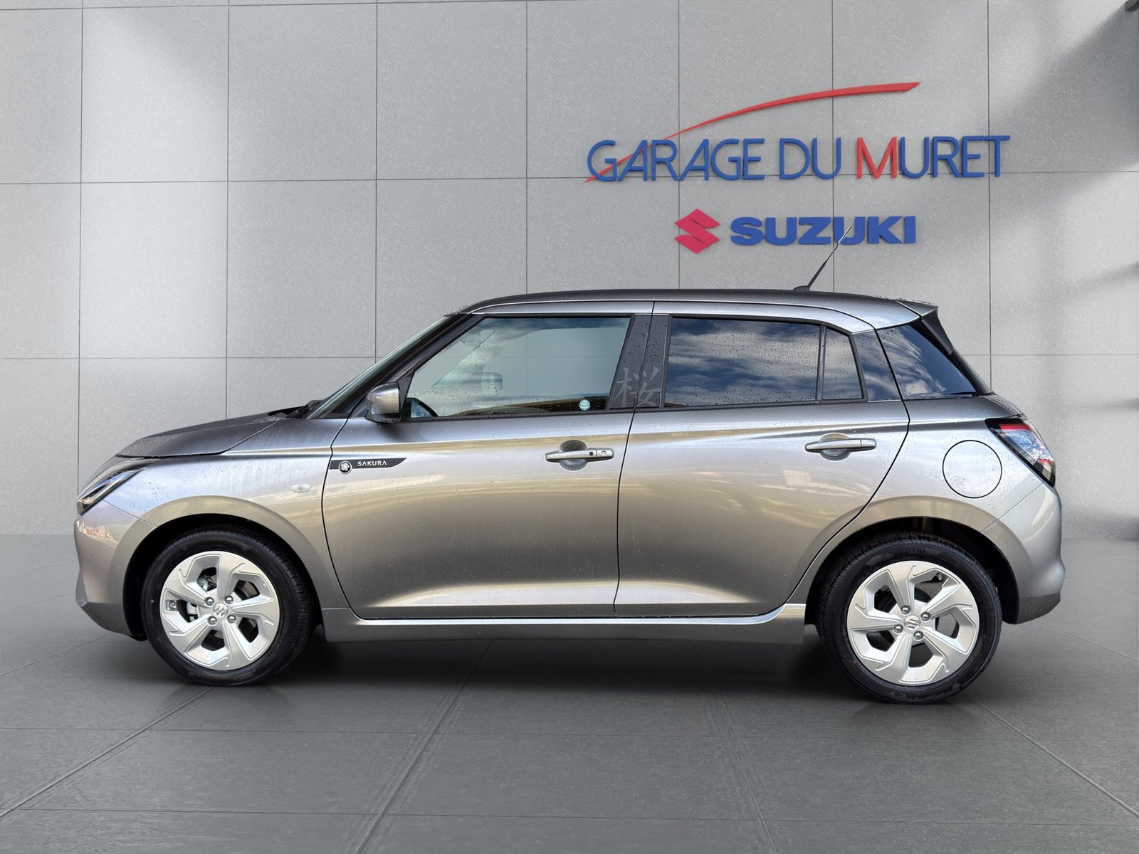 SUZUKI Swift 1.2 Sakura Hybrid CVT, Benzin, Occasion / Gebraucht, Automatik - 2