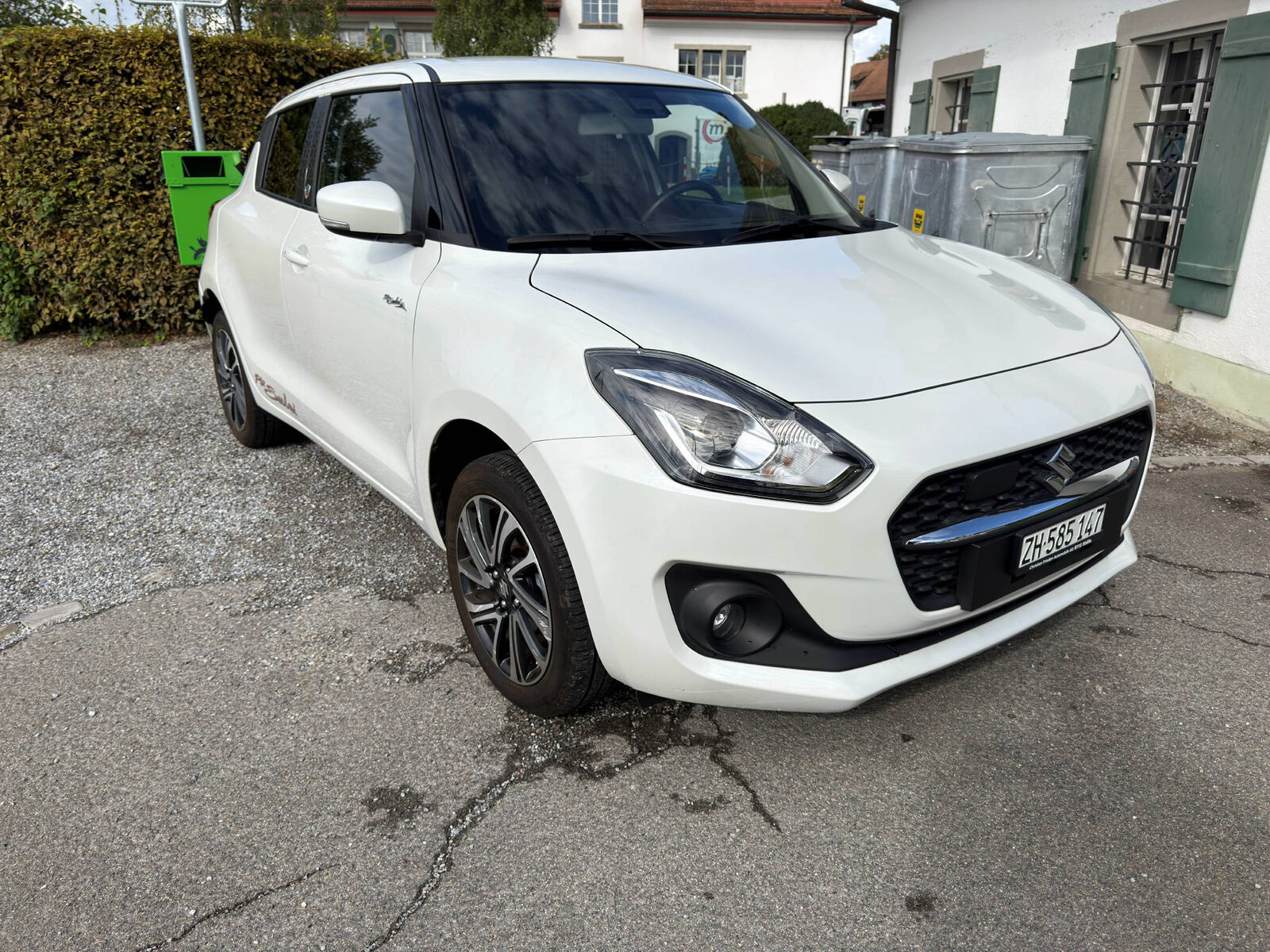 SUZUKI Swift 1.2 Piz Sulai Top Hybrid, Mild-Hybrid Benzin/Elektro, Occasion / Gebraucht, Handschaltung - 3