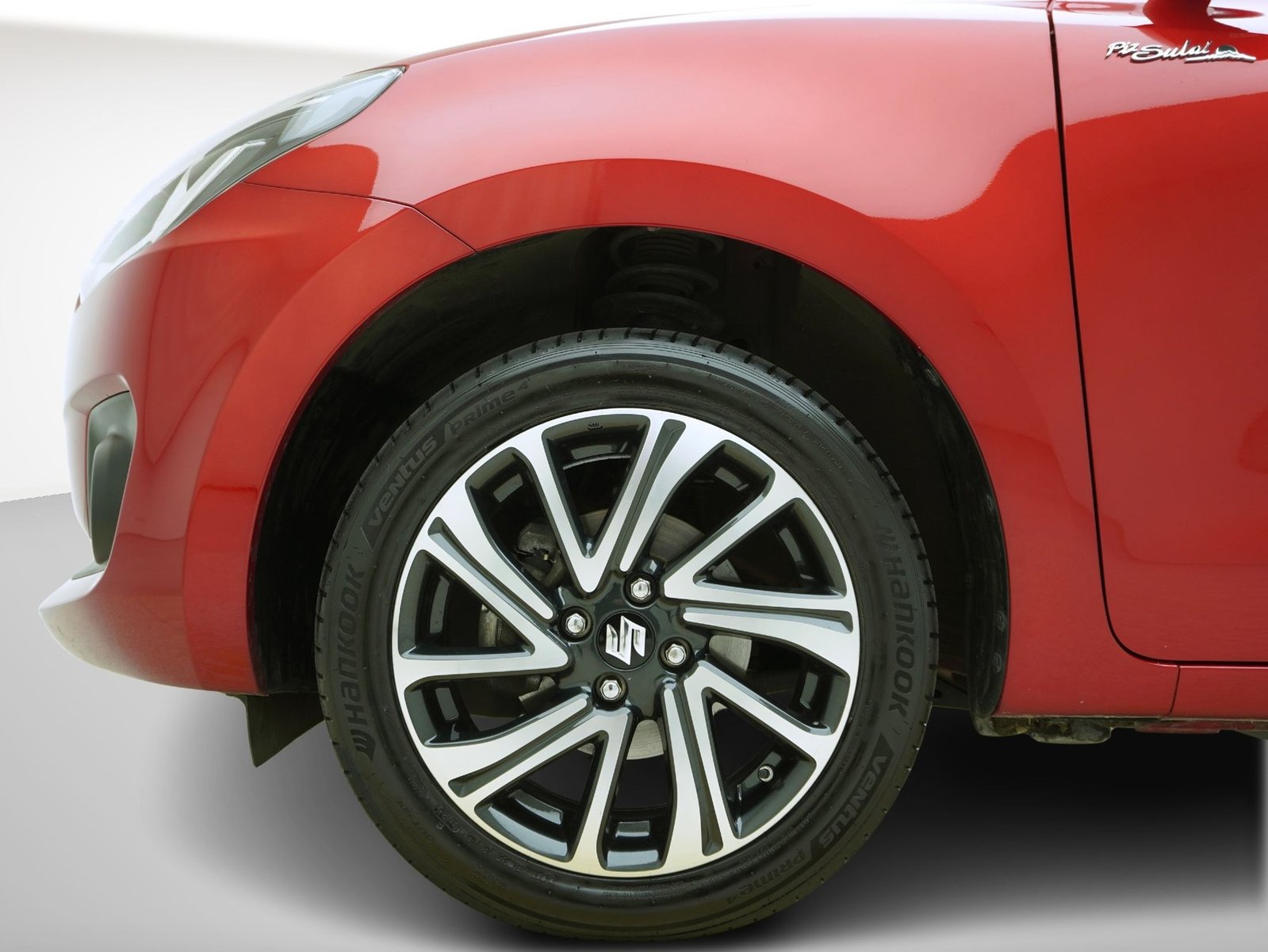 SUZUKI Swift 1.2 Piz Sulai Top Hybrid 4x4, Mild-Hybrid Petrol/Electric, Second hand / Used, Manual - 7