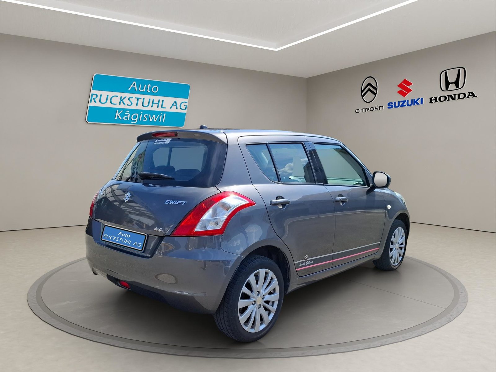 SUZUKI Swift 1.2 GL Top Sergio Cellano 4x4, Petrol, Second hand / Used, Manual - 4