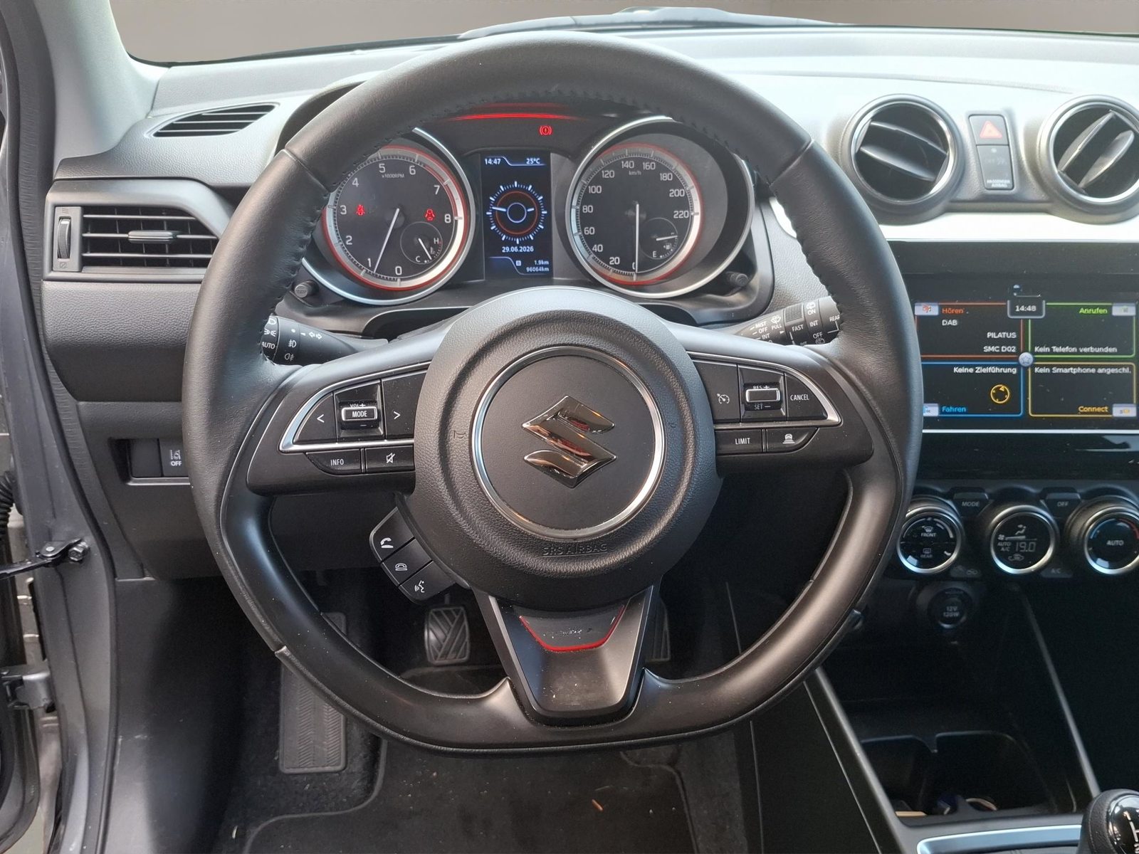 SUZUKI Swift 1.2 Compact Top Hybrid 4x4, Mild-Hybrid Benzin/Elektro, Occasion / Gebraucht, Handschaltung - 7